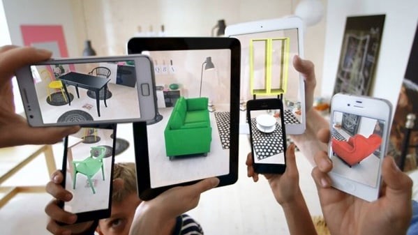 Enhancing Shopping Experience; Augmented Reality in E-commerce